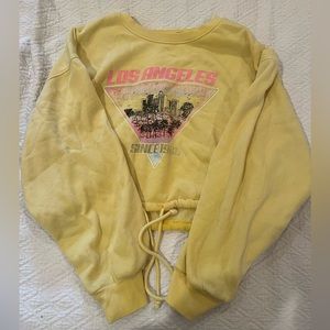 L.A. Sweatshirt!💛
